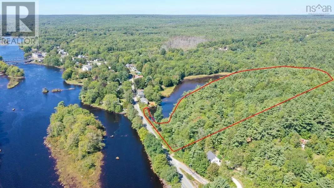 221 Highway 8, Milton, NS B0T1P0