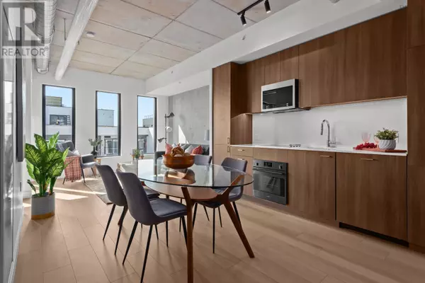 5511 Bilby St #702, Halifax, NS B3K0M5