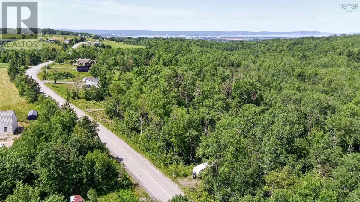 Wallbrook, NS B4P2R3,8 Grand Pre Road