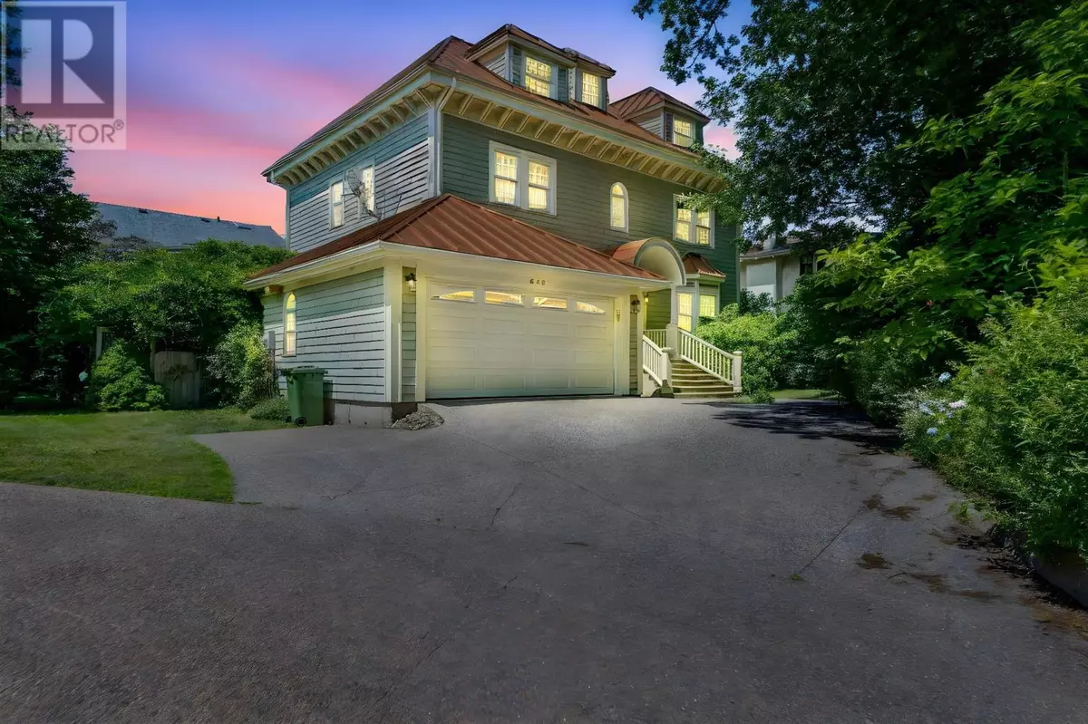 Halifax, NS B3H2W1,940 Young Avenue