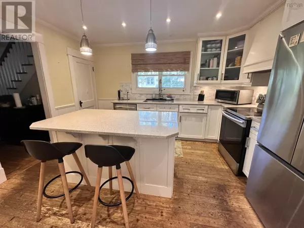 Liverpool, NS B0T1K0,130 School Street