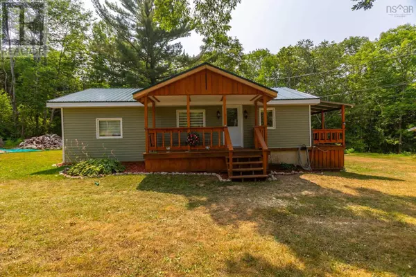 40 Jefferson Road, Bear River East, NS B0S1B0