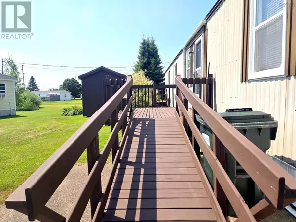 Amherst, NS B4H4B7,32 Lorne Crescent