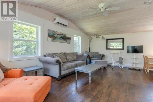 Clam Harbour, NS B0J2L0,20 Howard Stevens Walk