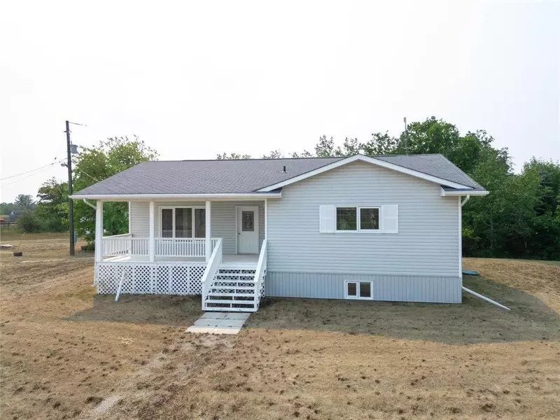 40116 148 Road N, Ashern, MB R0C0E0