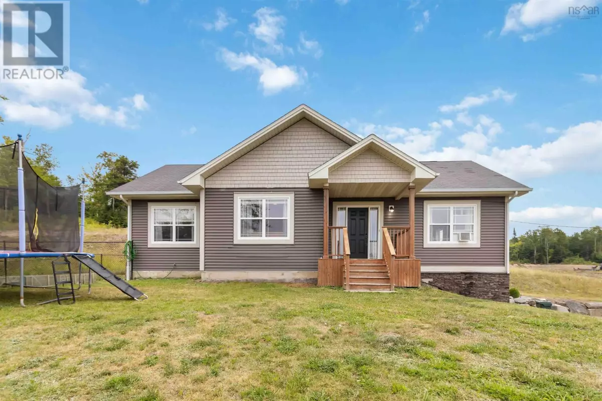 Mount Uniacke, NS B0N1Z0,413 East Uniacke Road