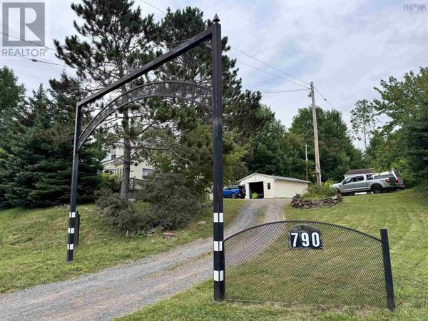 790 Trenton Road, New Glasgow, NS B2H2M8