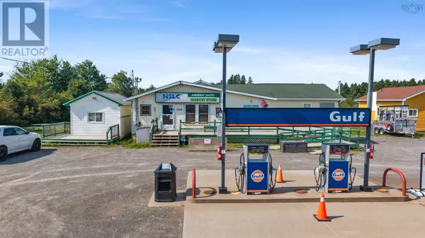 Amherst Shore, NS B0M1E0,6528 Highway 366