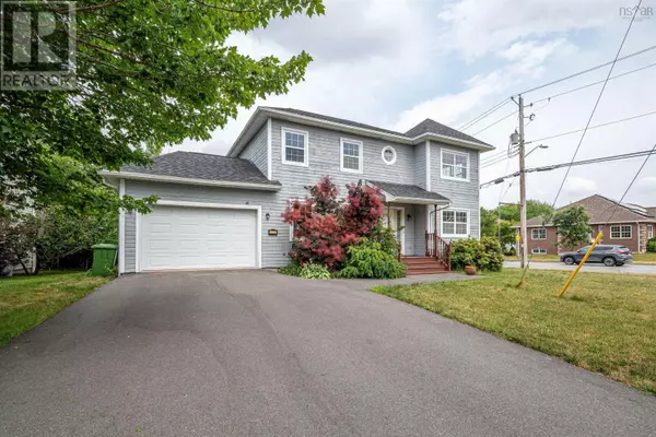 9 Roxbury Crescent, Halifax, NS B3M4S9