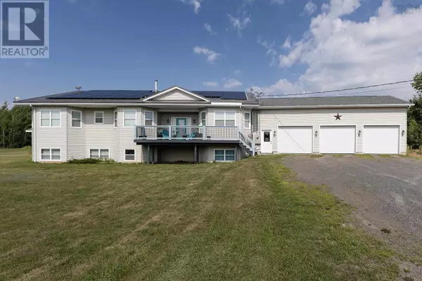 158 Robinson Road, Amherst Head, NS B4H3Y2