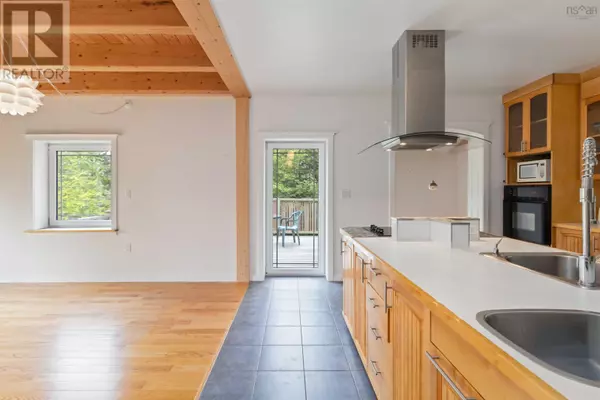 East Chester, NS B0J1J0,40 Big Rock Lane