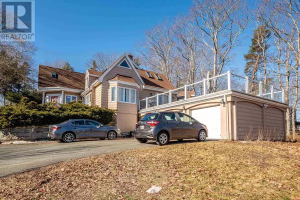 Halifax, NS B3M0B4,20 Watervista Lane