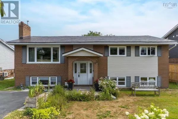 93 Hannebury Drive, Dartmouth, NS B2V1P7
