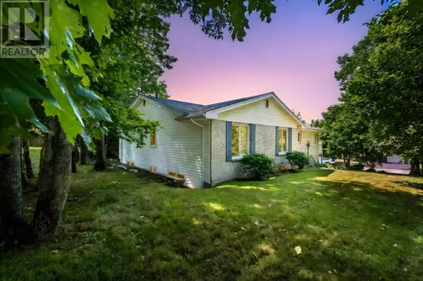 Bedford, NS B4A3B5,180 Rockmanor Drive