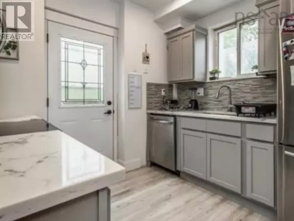 Fairmount, NS B3N1L2,157-159 Crown Drive