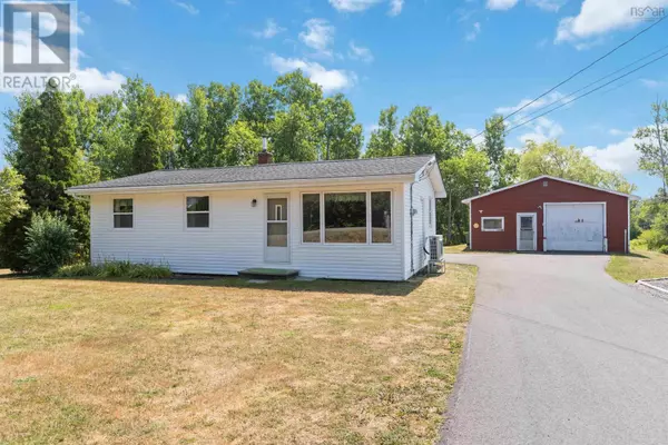 142 Old Halifax Road W, Three Mile Plains, NS B0N2T0