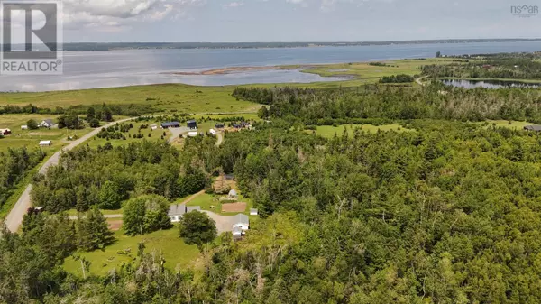 510 Sand Point Road, Barrachois, NS B0K1V0