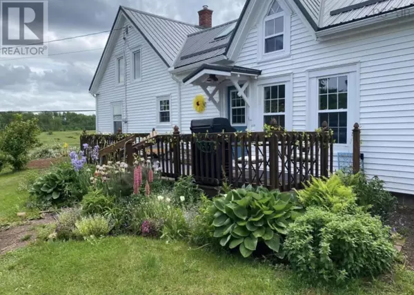 Grafton, NS B0P1E0,5211 Brooklyn Street