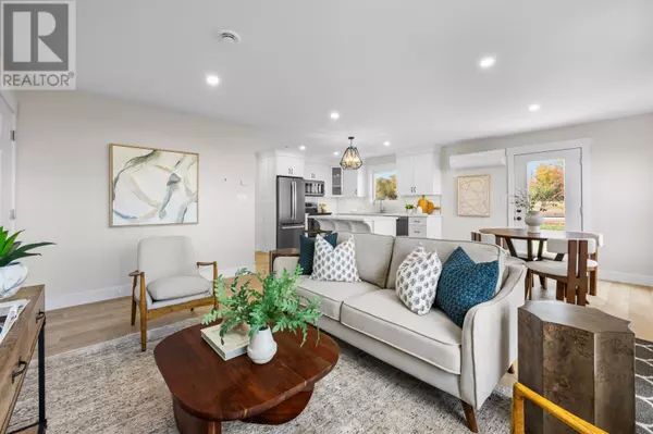 6 Sydney Way, Mermaid, C1B4M4