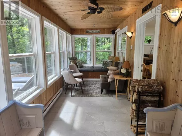 Upper Kemptown, NS B0K1V0,76 Duncan Drive