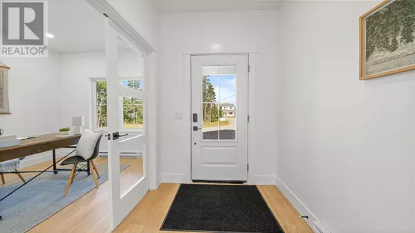 Portuguese Cove, NS B3V1P4,194 Portovista Drive