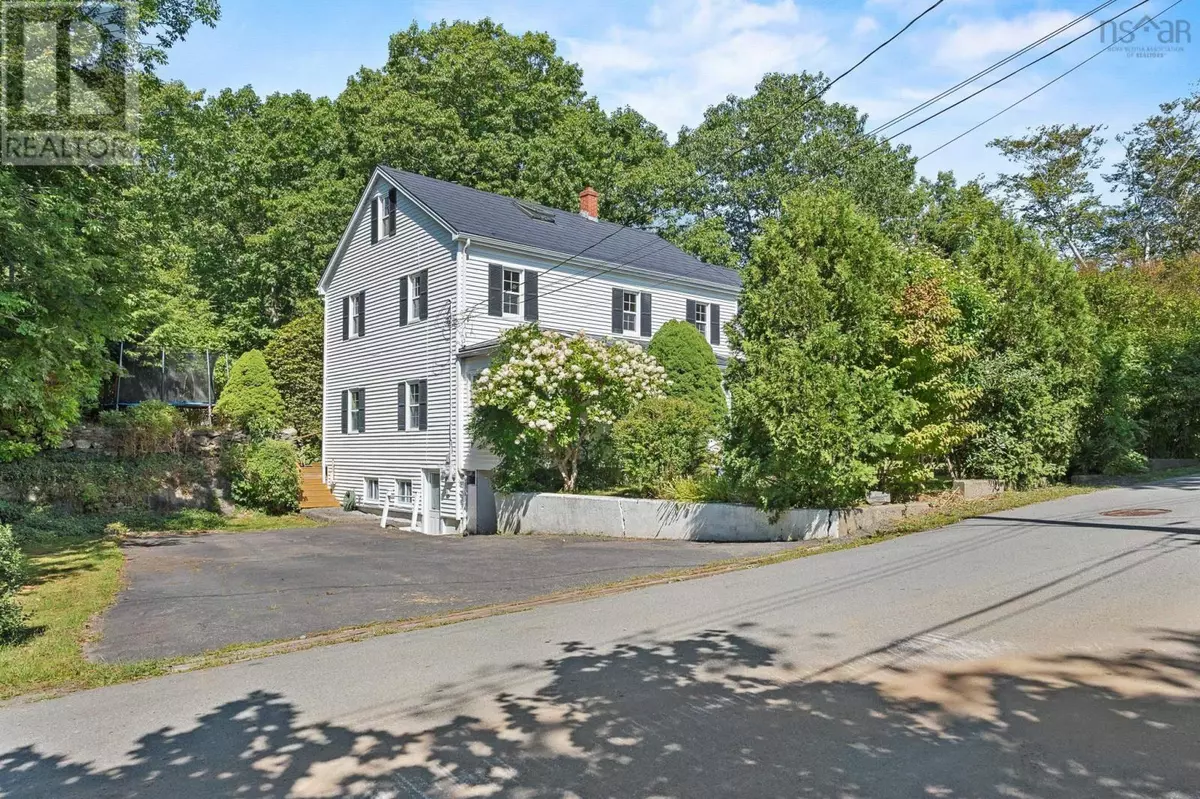 Bedford, NS B4A1V7,8 Emmerson Street