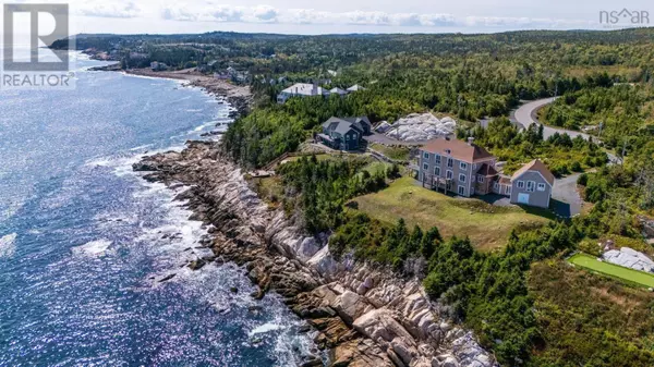 Halibut Bay, NS B3V1P5,73 Kestrel Court