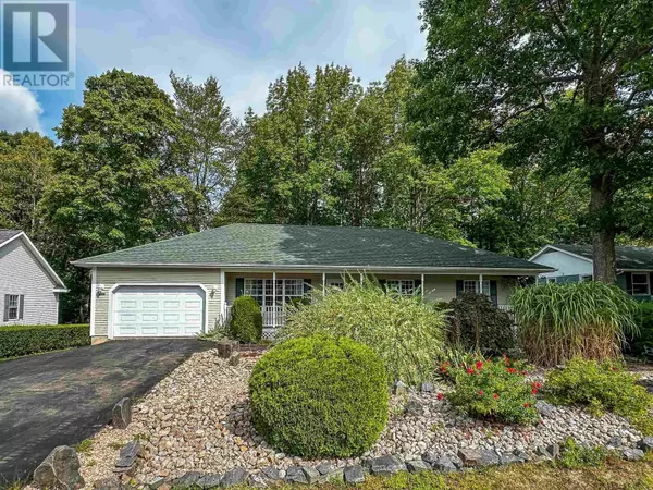 New Minas, NS B4N3N9,28 Bishop Avenue