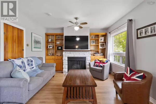 Dartmouth, NS B2W2R6,24 Woodlawn Road