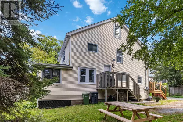 Dartmouth, NS B2X3T3,4 & 6 Hemlock Street