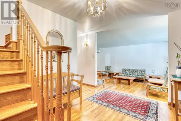 Bedford, NS B4A3L2,9 Nighthawk Lane