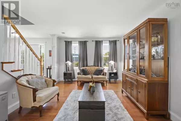 Dartmouth, NS B3A4B7,25 Middle Street