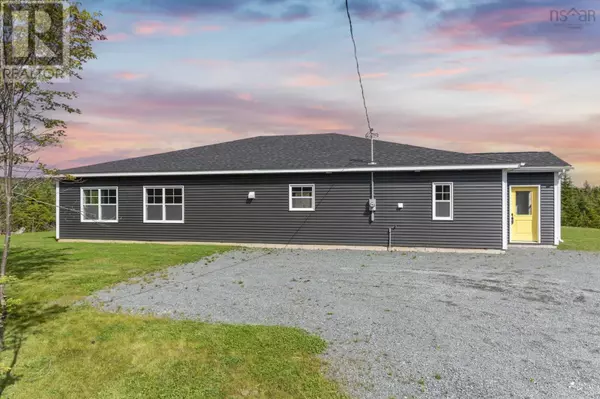 4606 Clam Harbour Road, Clam Harbour, NS B0J1Y0