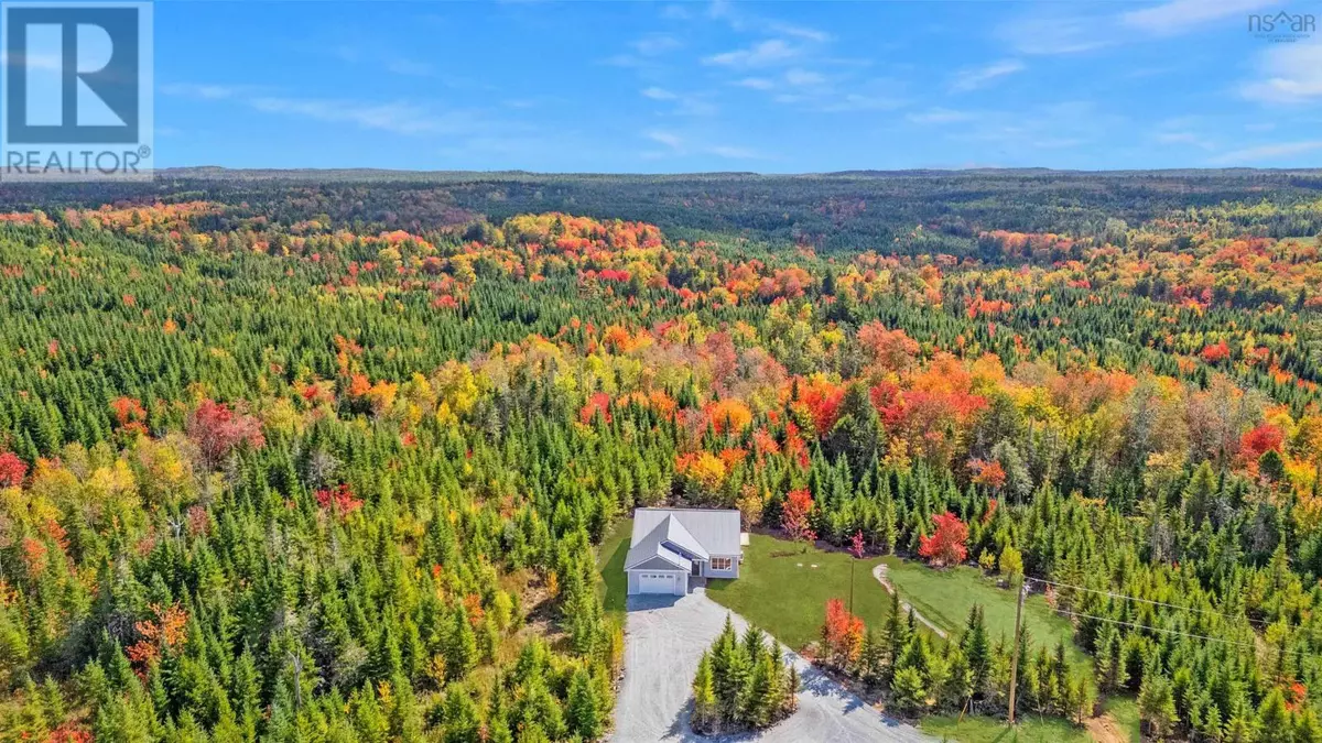 Mount Uniacke, NS B0N1Z0,60 Avery Lane