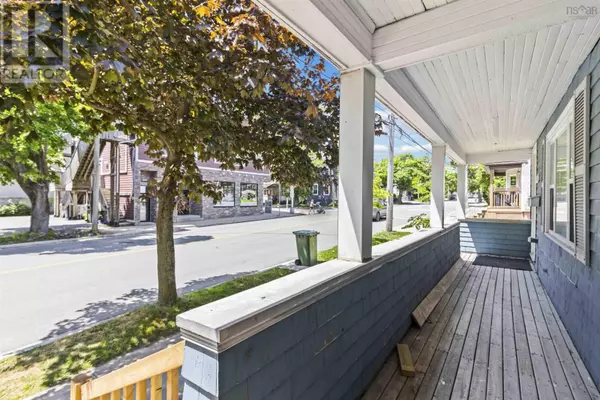 Halifax, NS B3L2T3,2097 2099 2099A Oxford Street