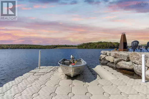 Vaughan, NS B0N2T0,20 Mockingee Lane