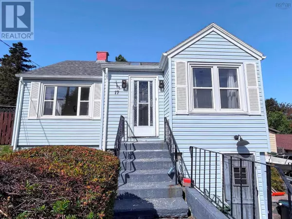 17 Rosedale Avenue, Halifax, NS B3N2N2