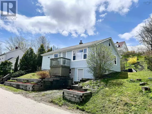 Digby, NS B0V1A0,179 Second Avenue