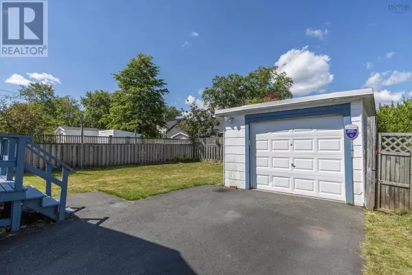 Dartmouth, NS B2A3G2,21 Howe Street