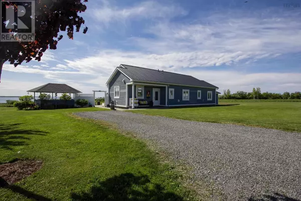 Pugwash, NS B0K1L0,451 Gulf Shore Road