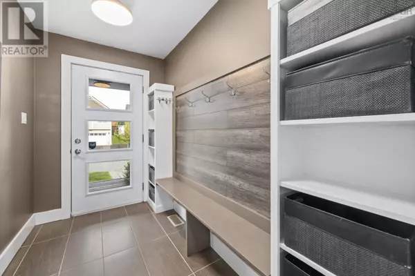 Middle Sackville, NS B4E0H3,5 Barnsley Court