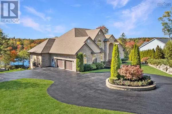 Fall River, NS B2T1S6,444 Piggott Avenue