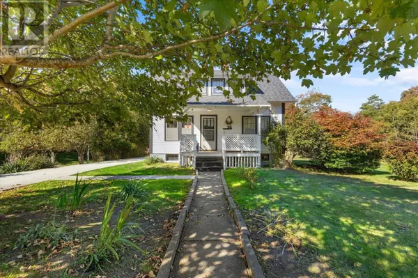 Shelburne, NS B0T1W0,36 Transvaal Street