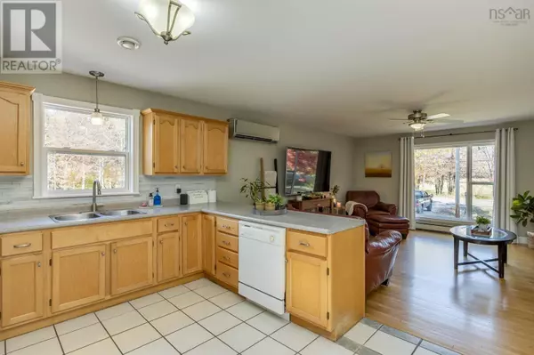 South Alton, NS B4N3V8,4185 Highway 12