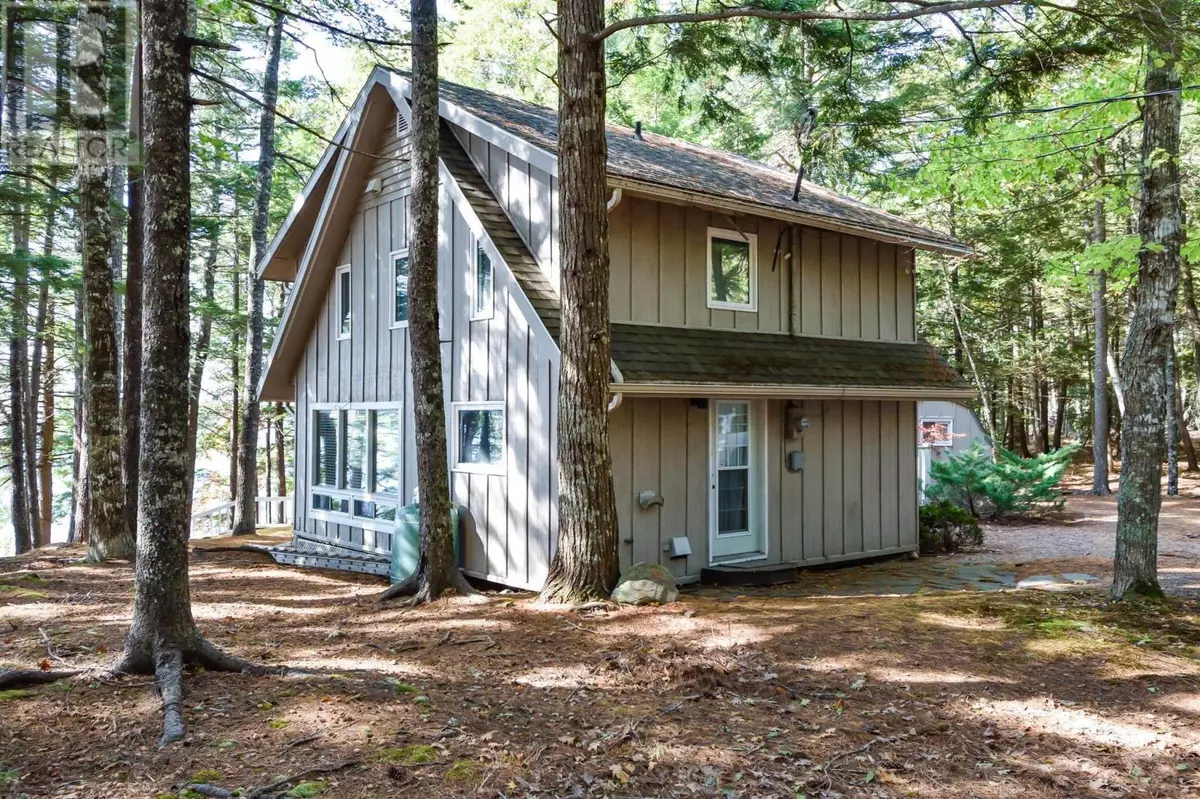 Middle New Cornwall, NS B0J2E0,539 Canoe Island Road