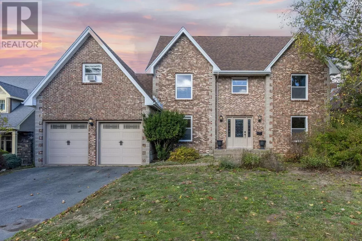 Halifax, NS B3M4S4,173 Cresthaven Drive