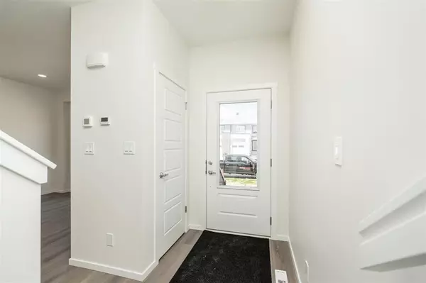 Winnipeg, MB R2V5K4,129 Duck Creek Drive