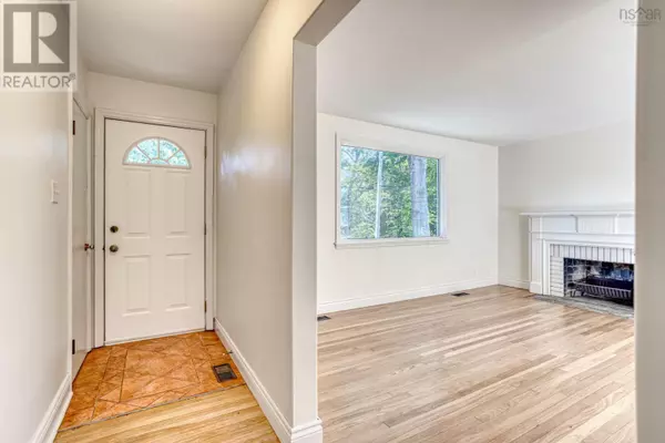 Halifax, NS B3M2M2,9 Dowell Drive