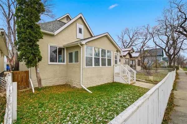 Winnipeg, MB R2W2J2,303 Manitoba Avenue