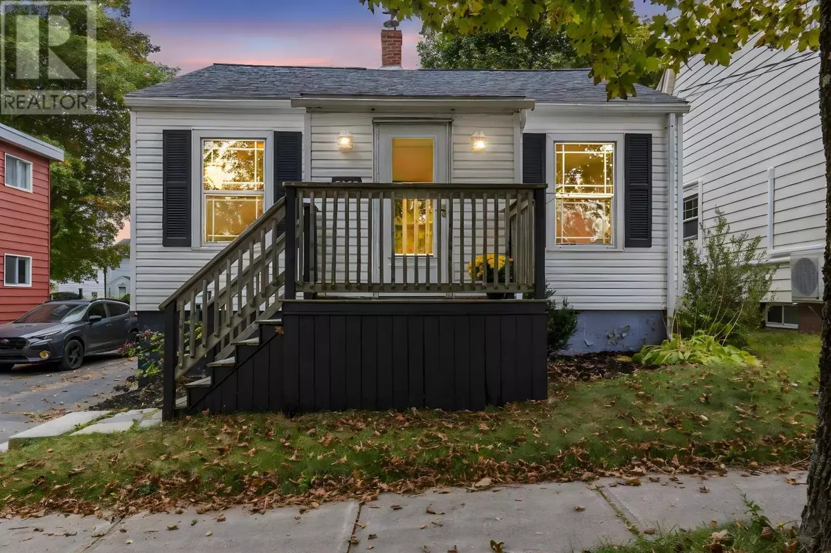 Halifax, NS B3L1V6,6433 Almon Street